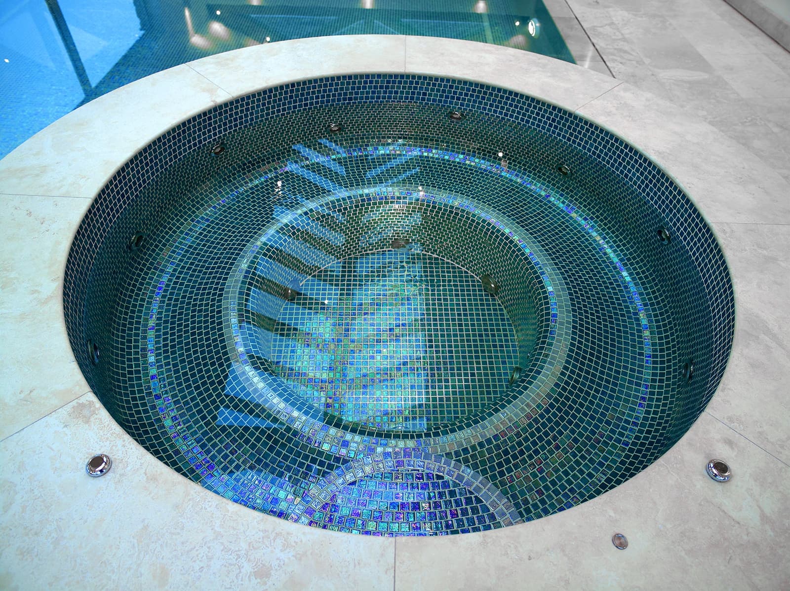 Mosaic Tile Iridescent Jade - Ezarri