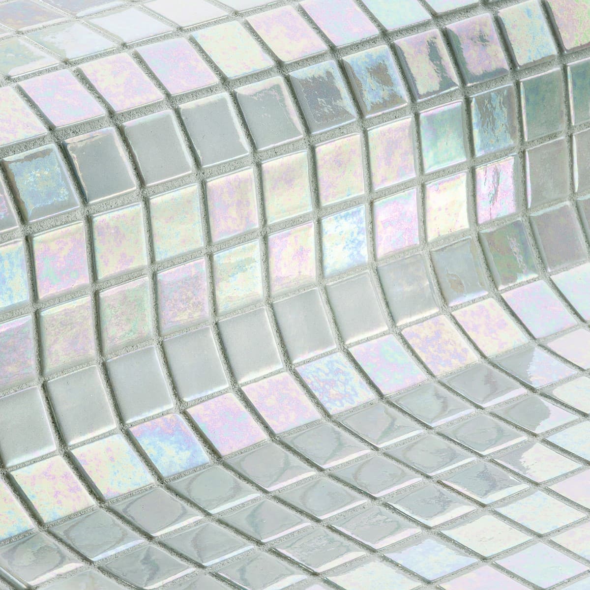 Iridescent Perla