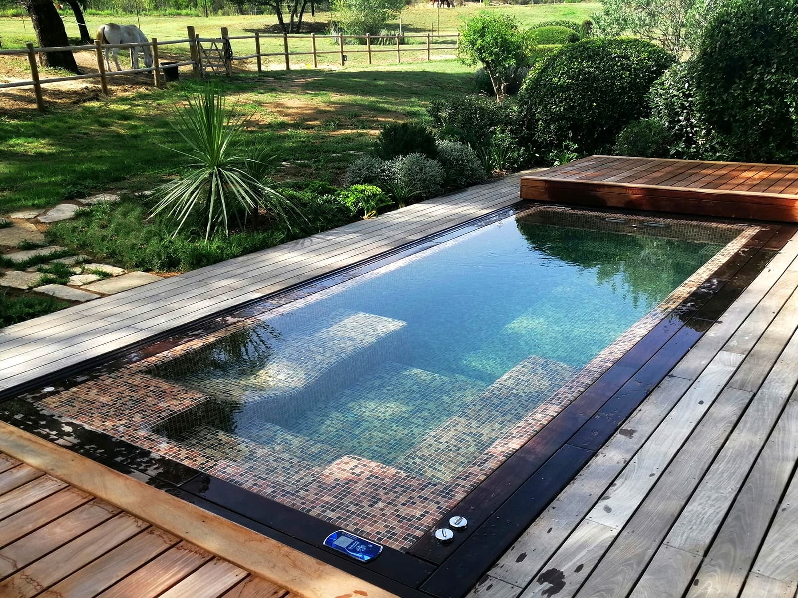 Mosaic Tile Zen Riverstone - Ezarri